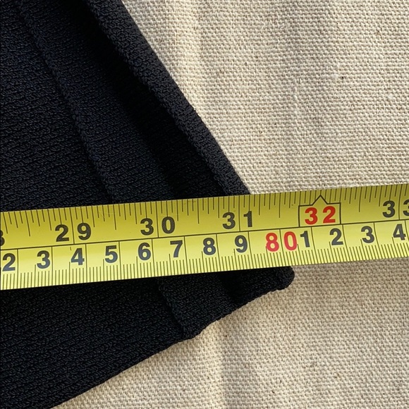 CLASSIC ST JOHN SKIRT / MH - Picture 8 of 9